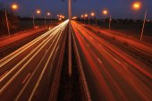 Autosnelweg en lichtvervuiling