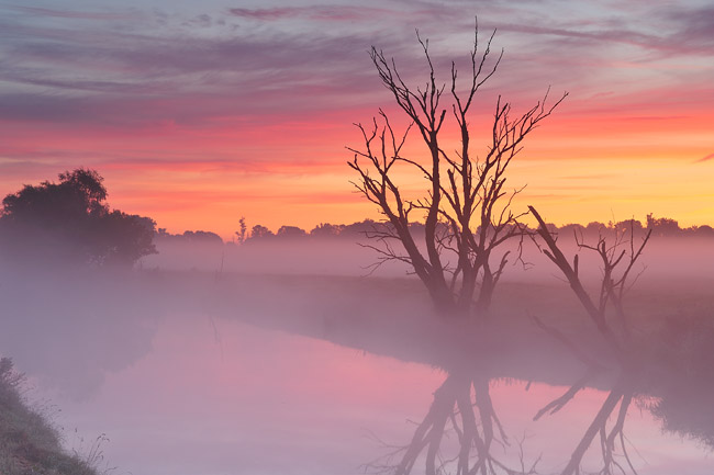 Zonsopgang boven de IJzer Zonsopgang boven de IJzer